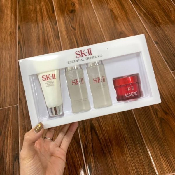 sk ii essential travel kit