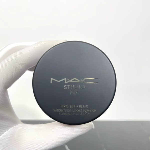 MAC Studio Fix Loose Powder - Image 3