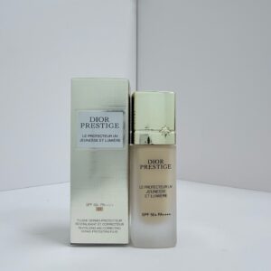 Dior Prestige Lumiere Foundation 30ml