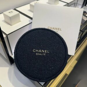 Chanel 2025 Christmas Beaute Bag