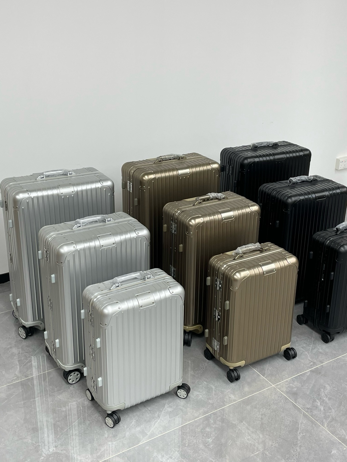 Rimowa Luggage - Image 2