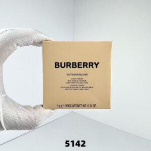 Burberry Outdoor Blush